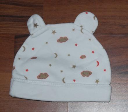 Čepička do porodnice s mráčky, 56