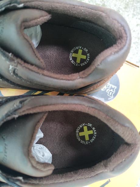 Nenošené dětské kožené boty dr. martens vel. 27, 27