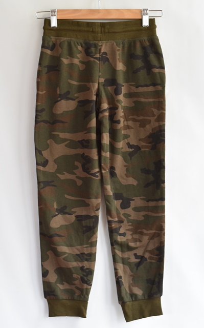 Tepláky vel. 10 - 11 let, primark,146