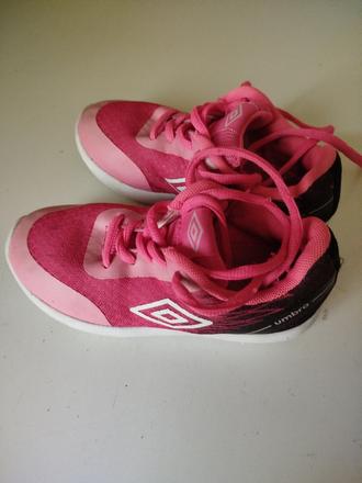 Boty zn. umbro vel.29, umbro,29