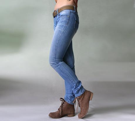 Světle modré slim džíny vel.s, s