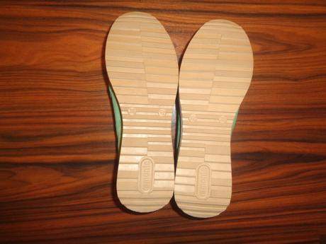 Nádherné hráškově zelené mokasíny remonte, 38