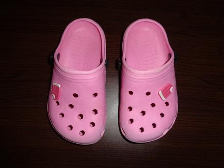 Růžové nazouváky typu crocs, 24