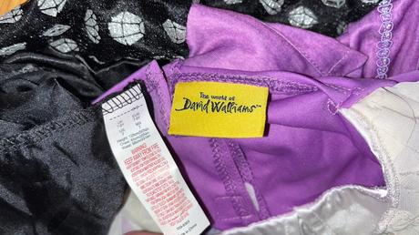 Kostým/šaty babička drsňačka david walliams,