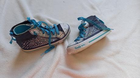 Kotníkové boty - tenisky, skechers,32