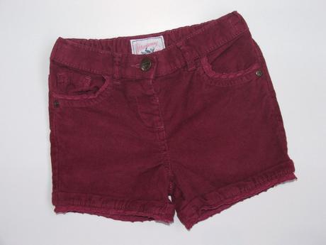 J770 kraťasy vel. 3-4 roky, 104