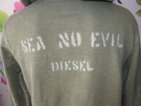 Olivově zelená mikina s kapucí, opraný vzhled, diesel,m