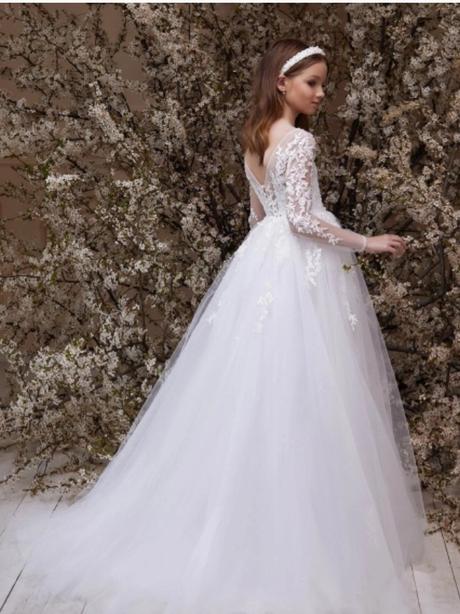 Šatičky č.146/152, 146