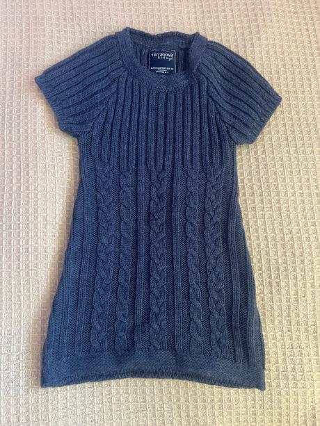 Teplé šaty s krátkým rukávem vel.4-5let/104-110, terranova,110