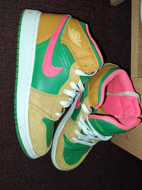 Pekne nike jordan, air jordan,38