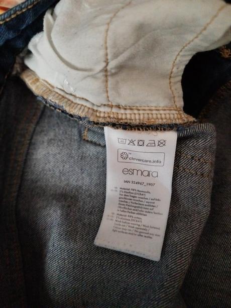 Kraťasy zn. esmara vel.34, esmara,34