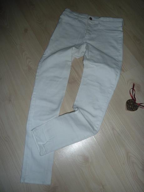 Skinny fit bílé džíny, h&m,152