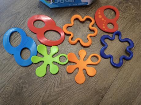 Hračky pro nejmenší - kousátka oball chrastítko,