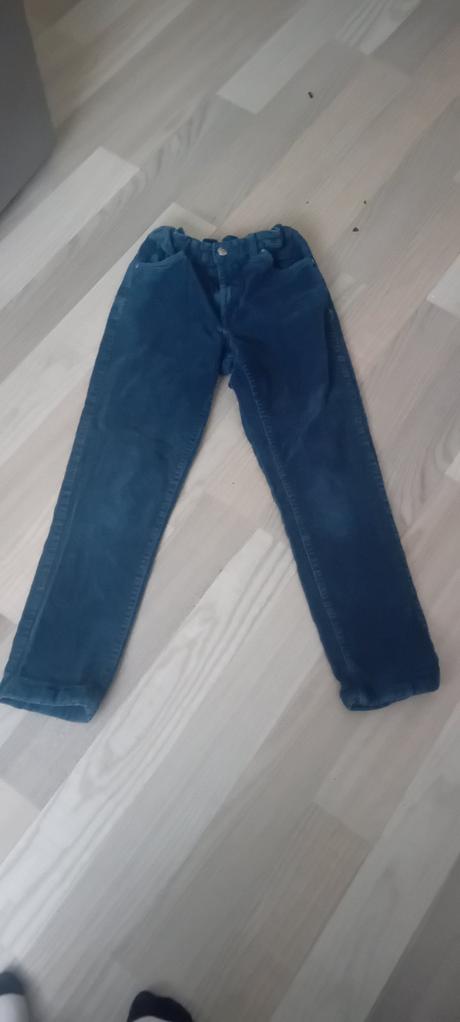 Manžestrové kalhoty, 152