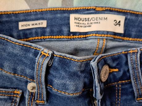 Slim džíny, house,158