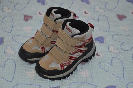 29 30 trekové kotníkové boty se sucháči, 29