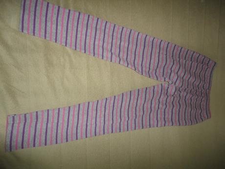 Pruhované legíny, vel. 9-10 let, 140