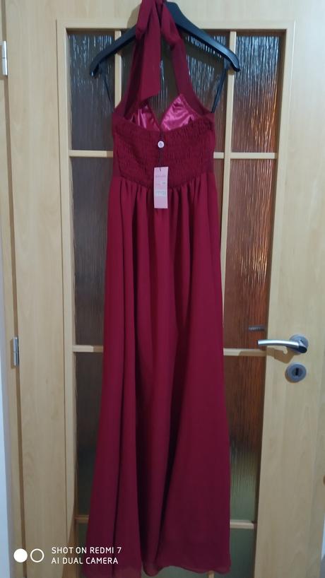 Plesové šatičky zn. mia suri pc 1.299,-, nové, 32 / 34