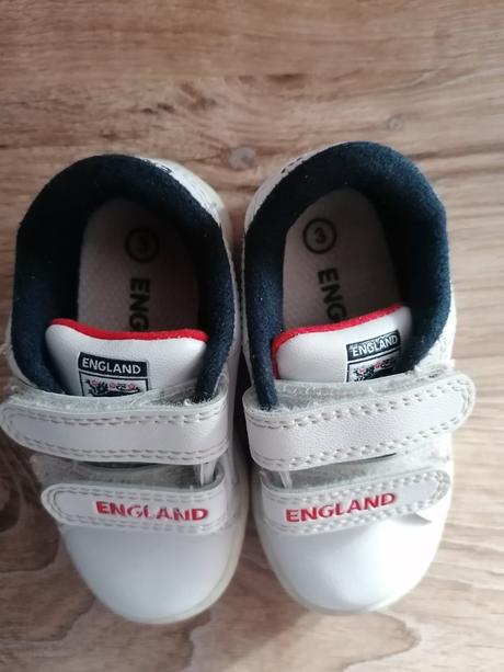 Botasky england vel 3, 19