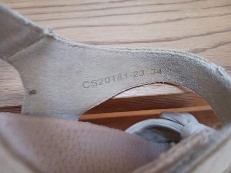 Sandálky č.34, 34