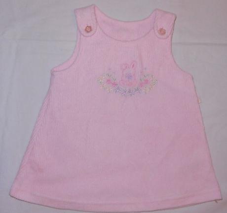 G191. manšetrové šatičky s králíčkem, 56