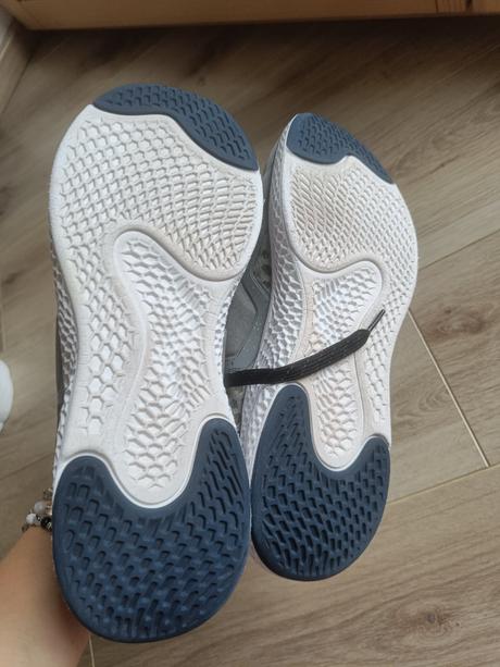 Tenisky, velikost 43, 43