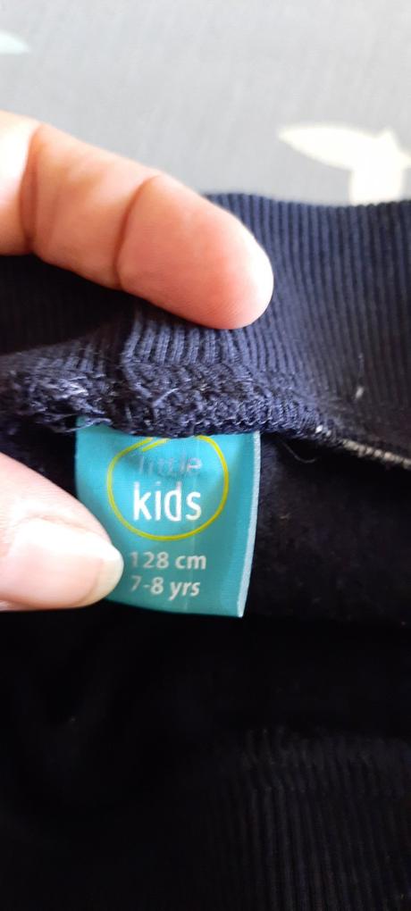 Chlapecké tepláky značky little kid, vel. 128cm, 128