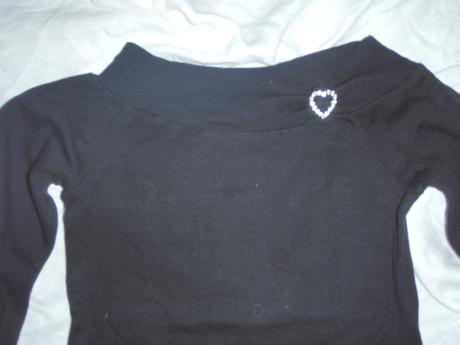 Elegantní tričko nebo slabší černá mikča, 128