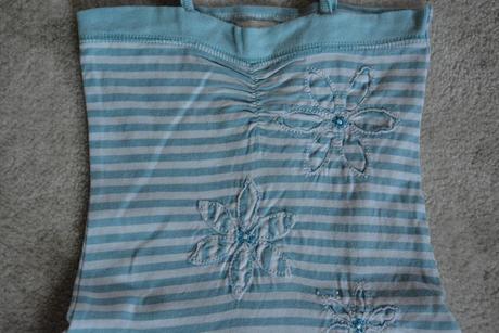 Volánkové šatky s kytičkama, babykap,98