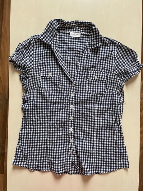 Káro halenka, vel xl, v prsou spíše l, možná m/l,, gina,l
