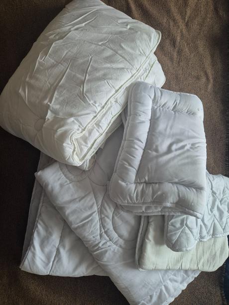 Dětské peřinky + polštář (duté vlákno), šířka (cm): 100,délka (cm): 135