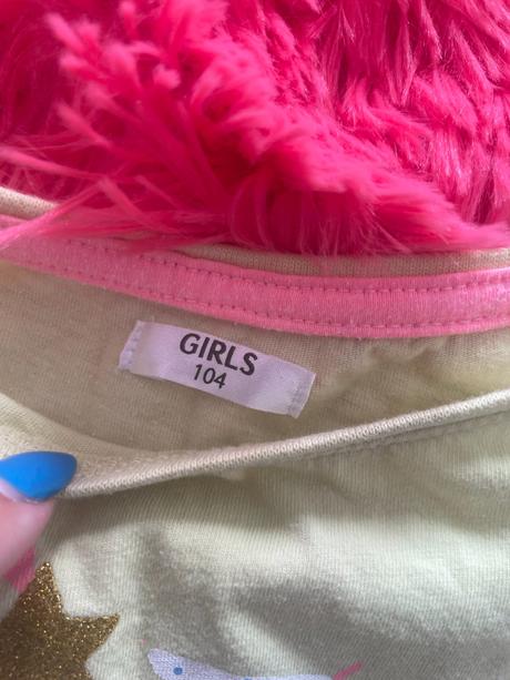 Dívčí triko gilrls 104, 104