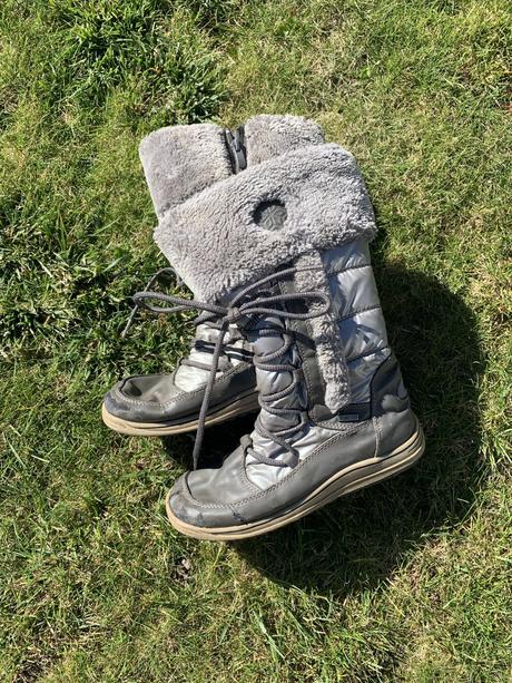 Boty & stříbrné sněhulky baťa vel. 34, baťa,34