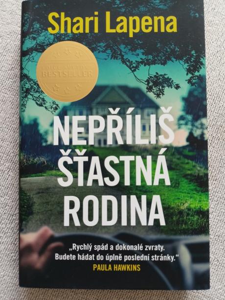 Nepříliš šťastná rodina - shari lapena, 