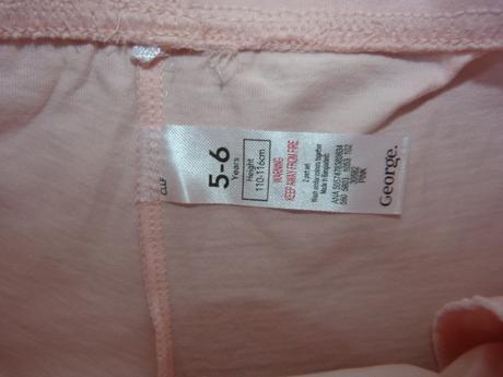 Bavlněné kraťaase se srdíčkem vel.116, george,116