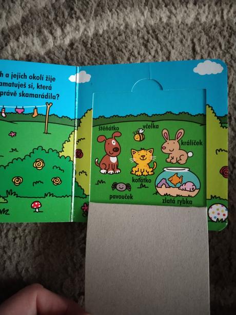 Leporelo s otviracími okénky, 