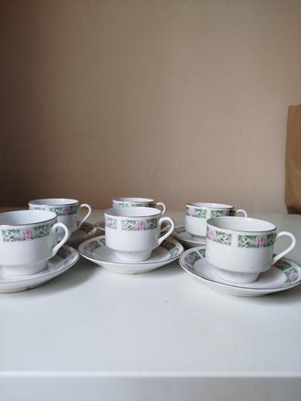 Sada hrnky s podšálky, 