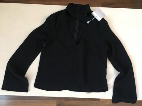 Nová halenka missguided, průstřihy, vel s/m, s