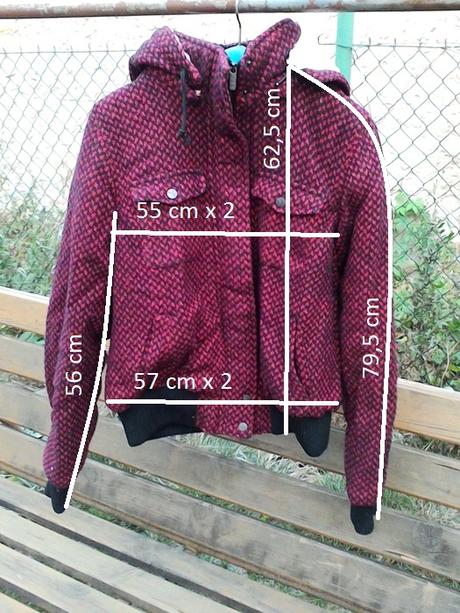 Vlněná teplá bunda s kapucí - nenošená, xl