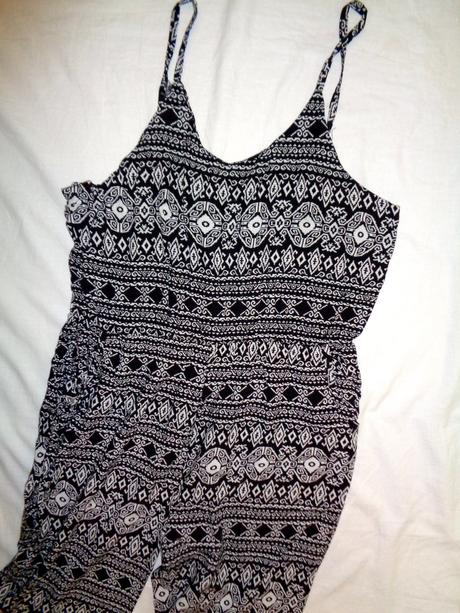 Luxusní vzdušný černobílý letní overal l/xl, l