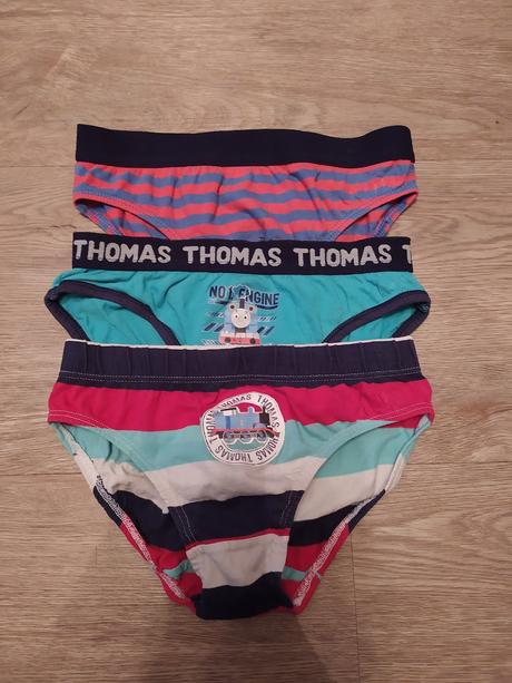 Slipy, marks & spencer,122