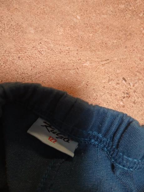 Tepláky kugo, vel. 122,, kugo,122