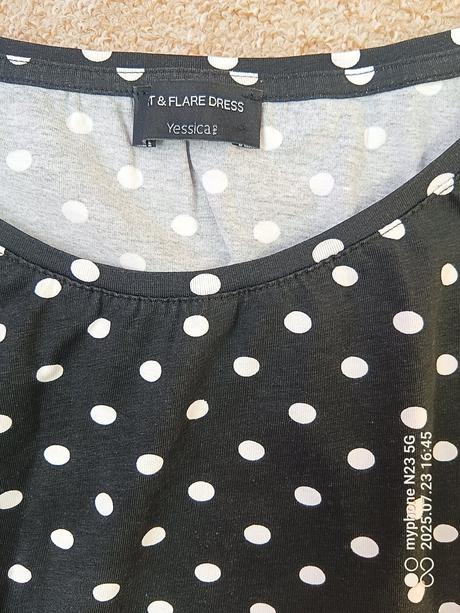 Šaty zn."yessica c&a" vel."m", yessica,m