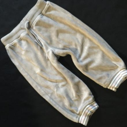 Vel. 86 sametové tepláky, 86