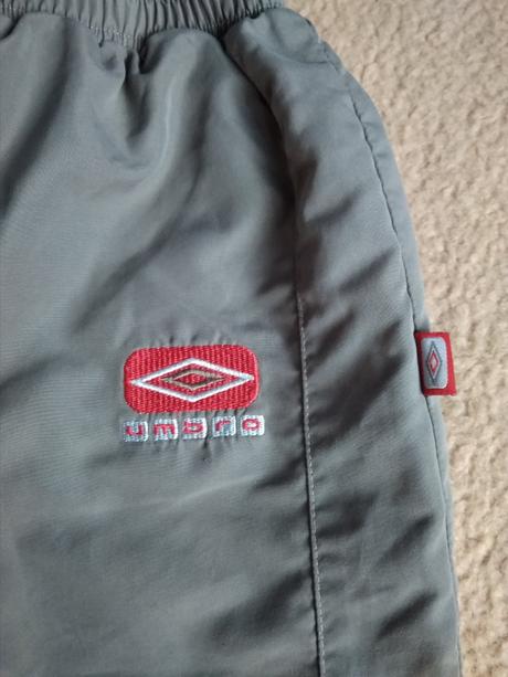 Plátěné kalhoty zn. "umbro" ve vel. "74", umbro,74