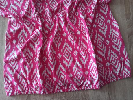 Dámské elegantní triko, m