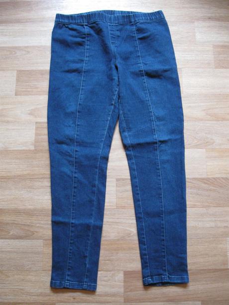 Džíny, 42