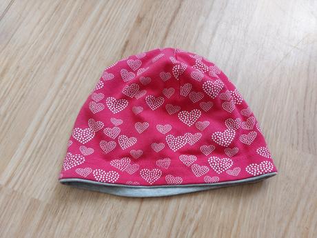 Lehká čepička 42 cm, <50