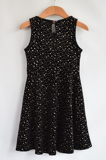 Šaty vel. 5 - 6 let, nutmeg,116