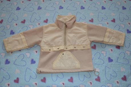 Béžová mikina, 92